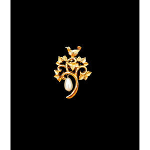 Gold Tone Bird Partridge Pear Tree Faux Pearl Dangle Lapel Scatter Pin, M290